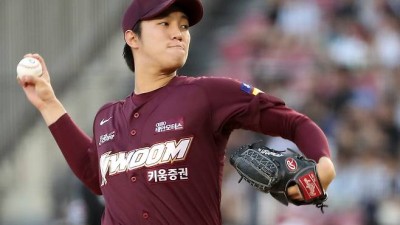 우완 안우진, 오른쪽 팔꿈치에 이어 어깨까지···황당한 ‘벌칙 펑고’ 부상으로 비상사태 된 키움