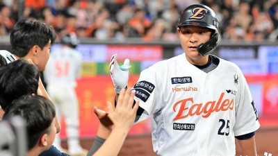'LG에 쫓기는' 한화, 1번 김태연→2루수 하주석…KT 패트릭 상대 선발 라인업 공개 [대전 현장]
