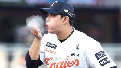 이게 문동주야 폰세야…'시즌 최고 161㎞' 문동주, '데뷔 후 최다' 10K 미친 탈삼진쇼