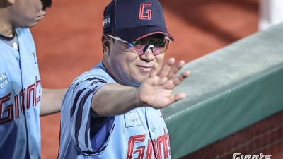 “롯데는 지금 강팀이다. 모든 것 갖췄다”…우승팀 KIA가 혀 내두른 거인, 뭐가 달라졌길래