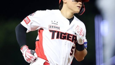 KIA 김도영 또 날벼락! 복귀 일주일도 안됐는데...햄스트링 이상으로 교체