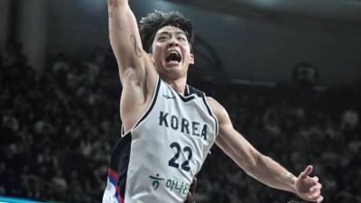 ‘대한민국 초비상’ 여준석, 무릎 내측 인대 손상…레바논전 출전 가능한가? “아침에 일어난 뒤 상태 지켜봐야” [아시아컵]