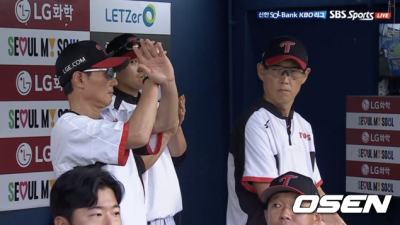 3회 6점 리드인데, 왜 '도루 금지' 했을까…1~2위 빅매치에서 여유일까, 상대 배려일까
