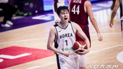 한국 리더 LEE, 의심 여지 없다! 아시아컵 공식 홈페이지의 극찬. 라건아 없는 한국, 이현중 핵심 리더