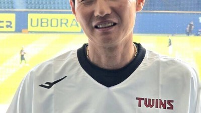 '스승' 앞에서 상대팀 배려한 LG 염경엽 감독 김경문 감독님께 배운 불문율 [스춘 현장]