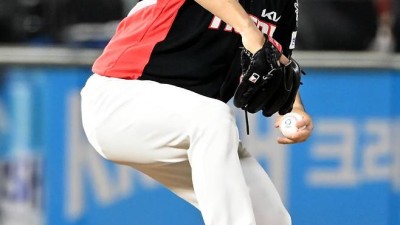 '와 ERA 0.00' 왜 70일이나 2군에 있었지? KIA 애증의 1차지명 드디어 터지나…열흘 전쯤에 구속이