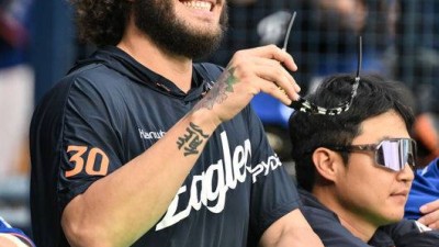 3점만 내면 이긴다 이게 말이 되는 기록인가, KBO 초유의 '무패 다승왕' 도전…괴력의 폰세, 벌써 200K도 눈앞