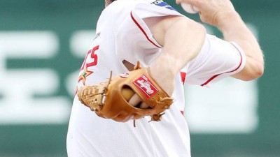 ‘직구는 폰세에 안 밀린다’ 최강의 2인자, 왜 6회만 되면 흔들릴까 “많은 이닝 소화도 중요하지만…”