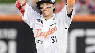 ML 38승 외인 무너뜨렸다 ... 한화, 선두 LG 1.5경기 차로 다시 추격
