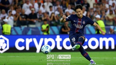 [슈퍼컵 REVIEW] 이강인 미쳤다! 환상 중거리포+승부차기 완벽 성공→PSG 대역전 1등공신 맹활약…11m 혈전 끝에 토트넘 꺾고 슈퍼컵 제패