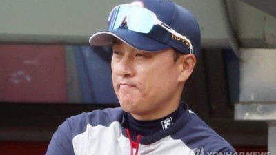 '벌써?' 이승엽, 삼성 차기 감독 루머에 팬들 '깜짝'…두산 시절 성적에 실망한 팬들은 '부정적'