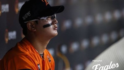 '볼넷→안타→안타' 충격 강판, '최고 마무리' 타이틀 멀어진다…'ERA 18.69' 김서현, 고비 극복할 수 있을까