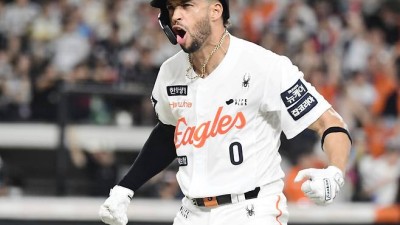 9회말 1점 차, 몬스터월을 넘겼다! 이런 복덩이 있나…잊을 수 없을 거 같다