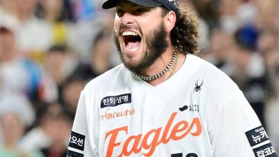 폰세가 왜 안 나와?…'선발 로테이션 조정' 김경문 감독이 참아야 한다 말한 이유 [창원 현장]