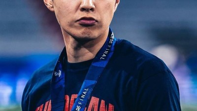 '韓축구 에이스' 이강인, 월드컵 어쩌나...이적과 출전 모두 막는 PSG, 17세 유망주 쓴다