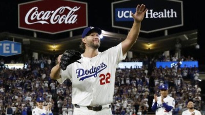 김혜성 안 나오는 것도 아쉽지만…다저스 레전드 커쇼의 마지막 가을야구는 언제 시작하나, 낭만은 못 챙긴다