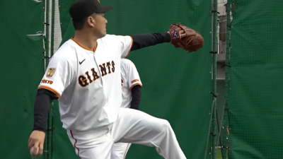 와, 미일 200승 투수가 한화 상대한다고? '무패 전설' 다나카, 피닉스리그 한화전 전격 선발 등판