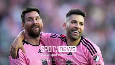 또 하나의 별이 진다 '굿바이 메시'...바르사부터 동고동락했던 알바, 축구화 벗는다