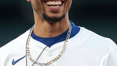 이런 선수 본 적 없다 김혜성도 보고 배워야겠네, 33세 늦은 나이에 유격수 변신하다니…베츠가 고마워한 이 선수