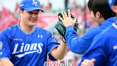 '와 미쳤다' 70억 FA KKKKKKKK PS 첫 승 감격, 이재현 김영웅 쾅쾅+디아즈 3안타…삼성 기선제압, 화이트 무너졌다 [MD인천 준PO1]