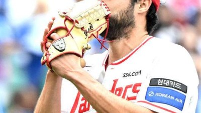 ‘앤더슨 없는데 화이트 당했다’ 최악의 위기 몰린 SSG, 2년 전 악몽 떠오르나 [준PO1]