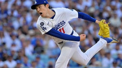 “믿을 수 없는 활약” 사사키의 미친 가을쇼···‘162㎞ 광속구’ 3이닝 퍼펙트, NLCS행 일등공신