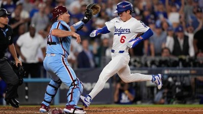 연장 접전 명승부를 허무하게 끝낸 커커링의 ‘닭발엔딩’… 다저스, 필리스 3승1패로 꺾고 챔피언십 시리즈 진출 성공