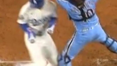 김혜성, 홈플레이트 밟았나, 안 밟았나? 팬들 '갑론을밥'...김, 다시 돌아와 확실하게 홈플레이트 밟아