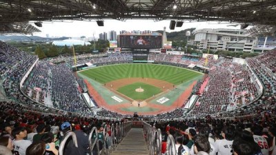 가을장마에 SSG 웃고 삼성 운다…준PO 2차전 우천 취소 되나?