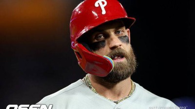 충격적 엔딩, 라커룸에서 맥주를 마시다니…필라델피아 황금 멤버 공중분해 위기 다신 못 모인다