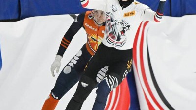 0.03초차 ‘드라마’…한국 여자 쇼트트랙, 세계를 추월했다