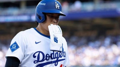 “이런 경기력으로는 우승 못해” 로버츠 감독, 오타니에 따끔한 일침