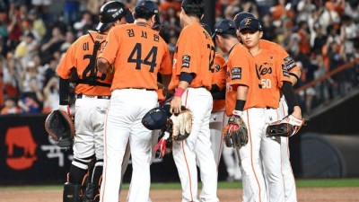 '0명→6명' 한화 무시받을 때 엊그제 같은데…정우람 호언장담 3년 내로 국가대표 가장 많을 것 현실이 되나