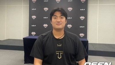 알고보니 팔꿈치 미세 피로골절...김도현 후반기 너무 아쉽다. 내년엔 7이닝 자주 던지겠다