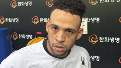 '6주 알바→정규직 전환' 이 선수가 한화 오랜 꿈 이뤄주나…홈런왕과 맞대결 상상하다 너무 재밌겠다, 삼성 이기고 놀리고 싶다