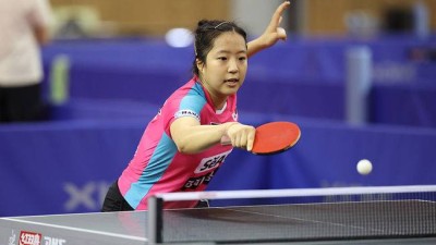 에이스 신유빈, 다시 마침표 찍었다…한국 여자탁구, 홍콩 꺾고 아시아선수권 4강행