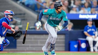 롤리 동점포+폴랑코 역전타...시애틀, 토론토 꺾고 24년 만에 챔피언십시리즈 승리