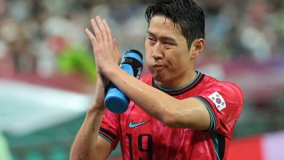 이강인, 韓 축구 초대박 대우…“월드컵 전에 PSG 탈출” 960억+연봉 60억 EPL 거액 제안 “애스턴 빌라 영입 추진”