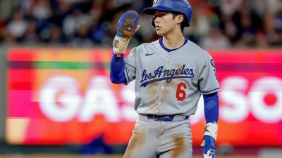 '초대박' 김혜성, 밀워키행 비행기 탑승 모습 공개→'강력한 경쟁자'도 자취 감췄다…NLCS 로스터 생존 유력