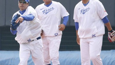 이승엽, 이대호, 김태균, 박병호...차고 넘치던 토종 1루수 씨가 말랐다, 그래서 아예 다 빼버렸다