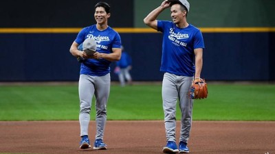 '러싱 대신 김혜성 최종 선택?' 웃으며 전세기 탑승 → 도착 하자마자 훈련 완료…로스터 진입 ↑