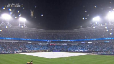 대형 변수, 원태인-앤더슨 강판될수도… 준PO3 1회말 우천 중단