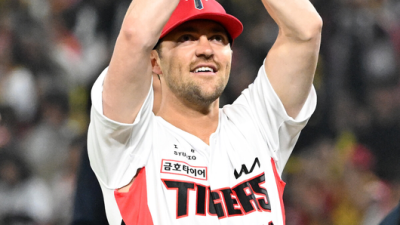 애리조나가 관심 있는 것 같다 ML 행선지까지 나온다...KIA 우승 외인, 스위퍼 더 이상 못보는가