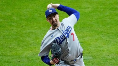 양대리그 사이영상의 압도적 위용, 처절하게 버틴 밀워키를 다저스가 찍어 눌렀다