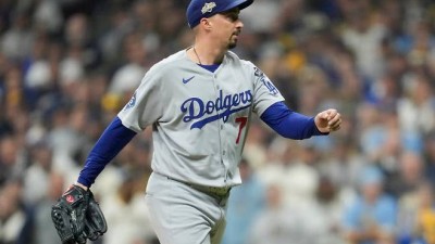 '스넬 8이닝 10K 무실점' 다저스, 사사키 불쇼에도 NLCS 기선제압