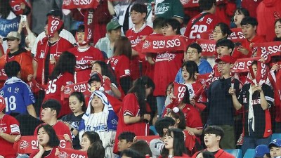 '충격의 시리즈 업셋' 이숭용 SSG 감독 3등 할 거라고 여기 계신 분들도 예상 못 하지 않았나, 내년 시즌 업그레이드하겠다 [준PO 패장]