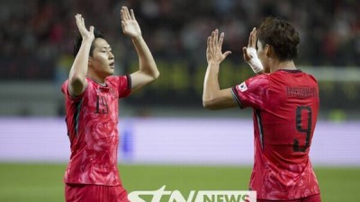 [한국-파라과이] 울분에 눈물 참았던 이강인, 역시나 달랐다…'환상 패스로 어시스트'