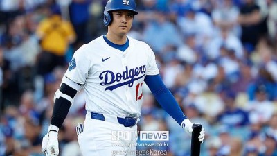 'PS 1할 타율' 오타니 결국 '안 하던 일'까지, 루틴 버리고 다저스타디움에서 3년 만에…