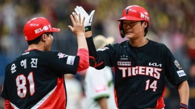 대학팀에 충격패 당했던 KIA, NC 제물로 첫 승... LG-롯데도 울산-KBO 가을리그 승리 맛봤다