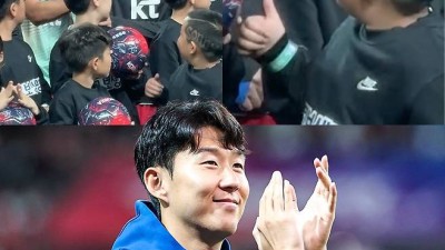 “손흥민, 진짜 미워할 수가 없다” 또 ‘인성 극찬’ 나왔다 머리에 ‘SONNY’ 스크래치한 아이에게 보인 행실 ‘집중 조명’